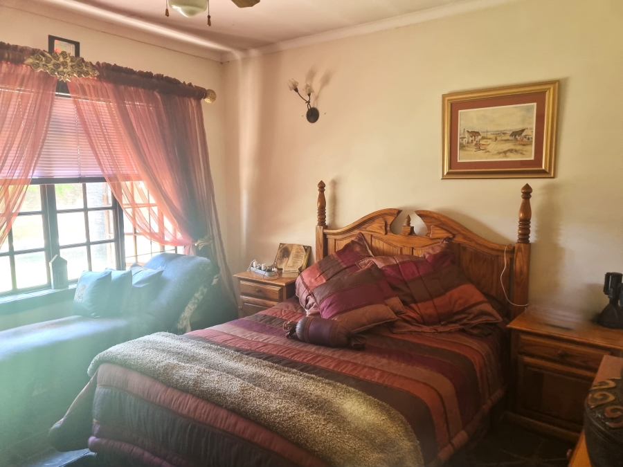 Commercial Property for Sale in Waterval East North West